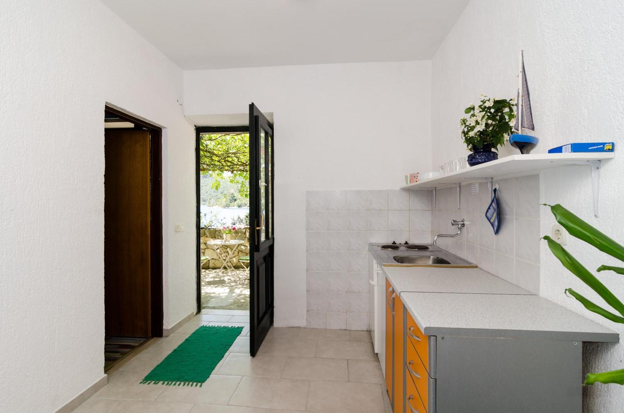 Guest House Busurelo Polace Bilik gambar
